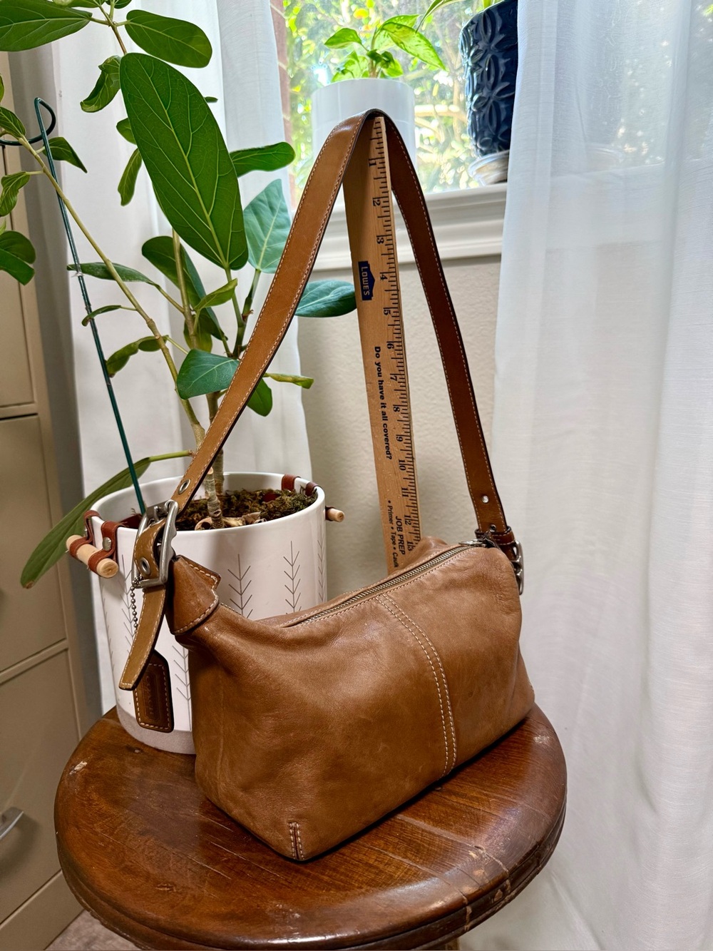Vintage COACH 9564 Tan Leather Legacy Demi Hobo Shoulder Bag Adjustable Strap